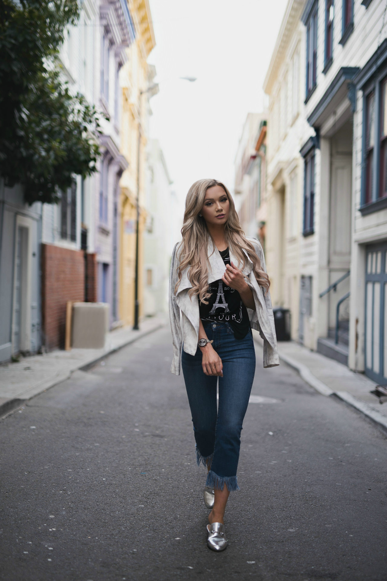 Silver flats outfit 2025