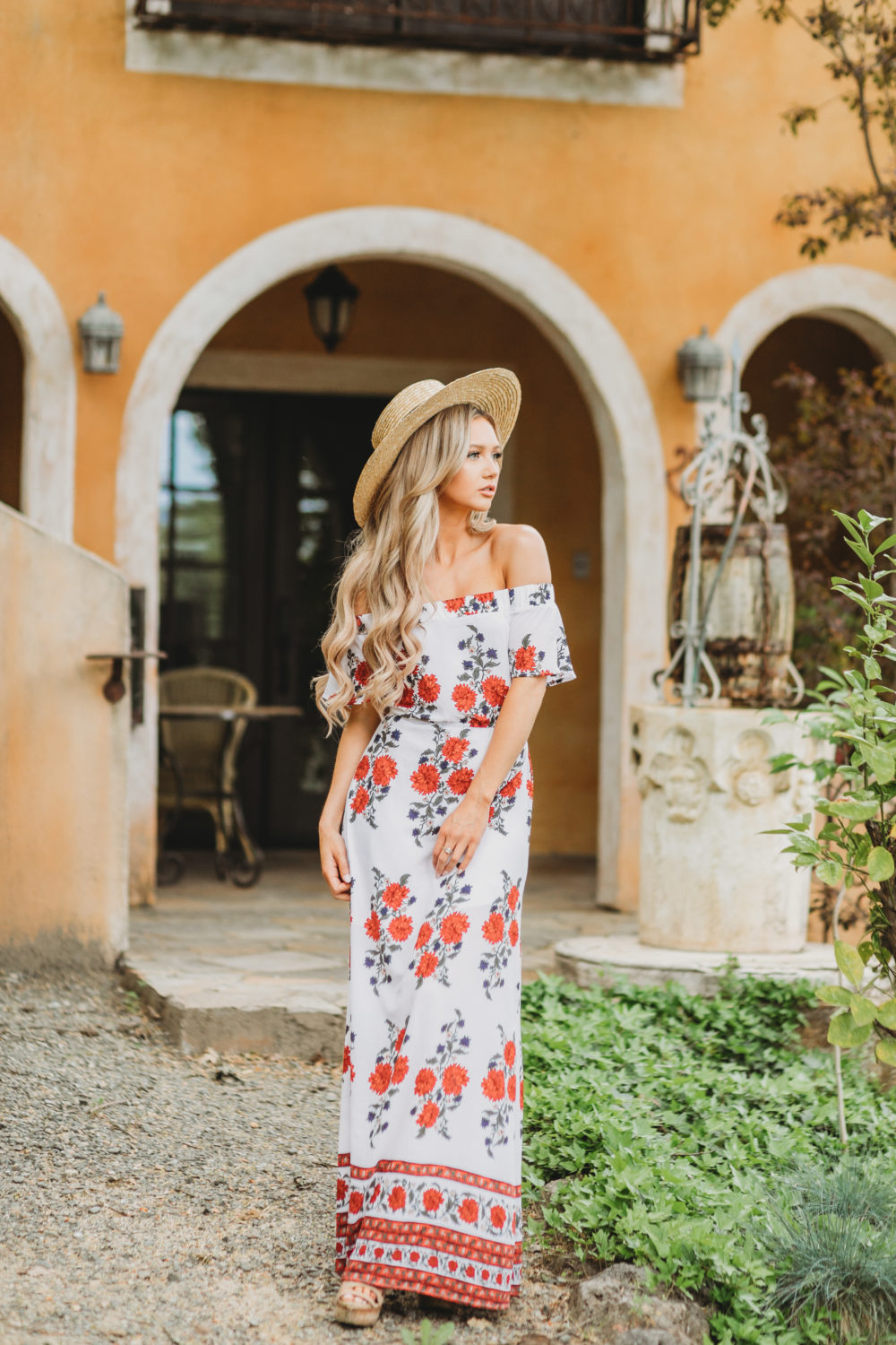 mediterranean clothing style